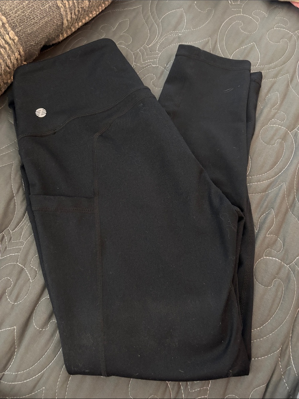 Z by Zella High waisted pocket 7/8 leggings